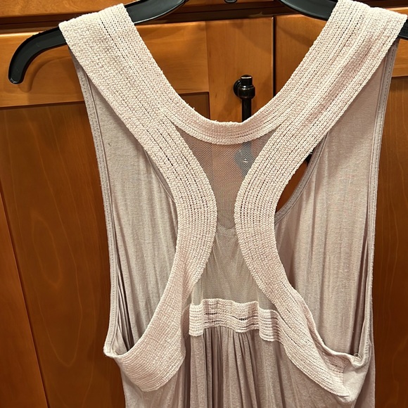 Tank top Color: Tan. Size: XL - Picture 3 of 4